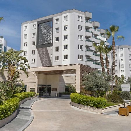Hotel Wyndham Garden Lara Antalia Esterno foto