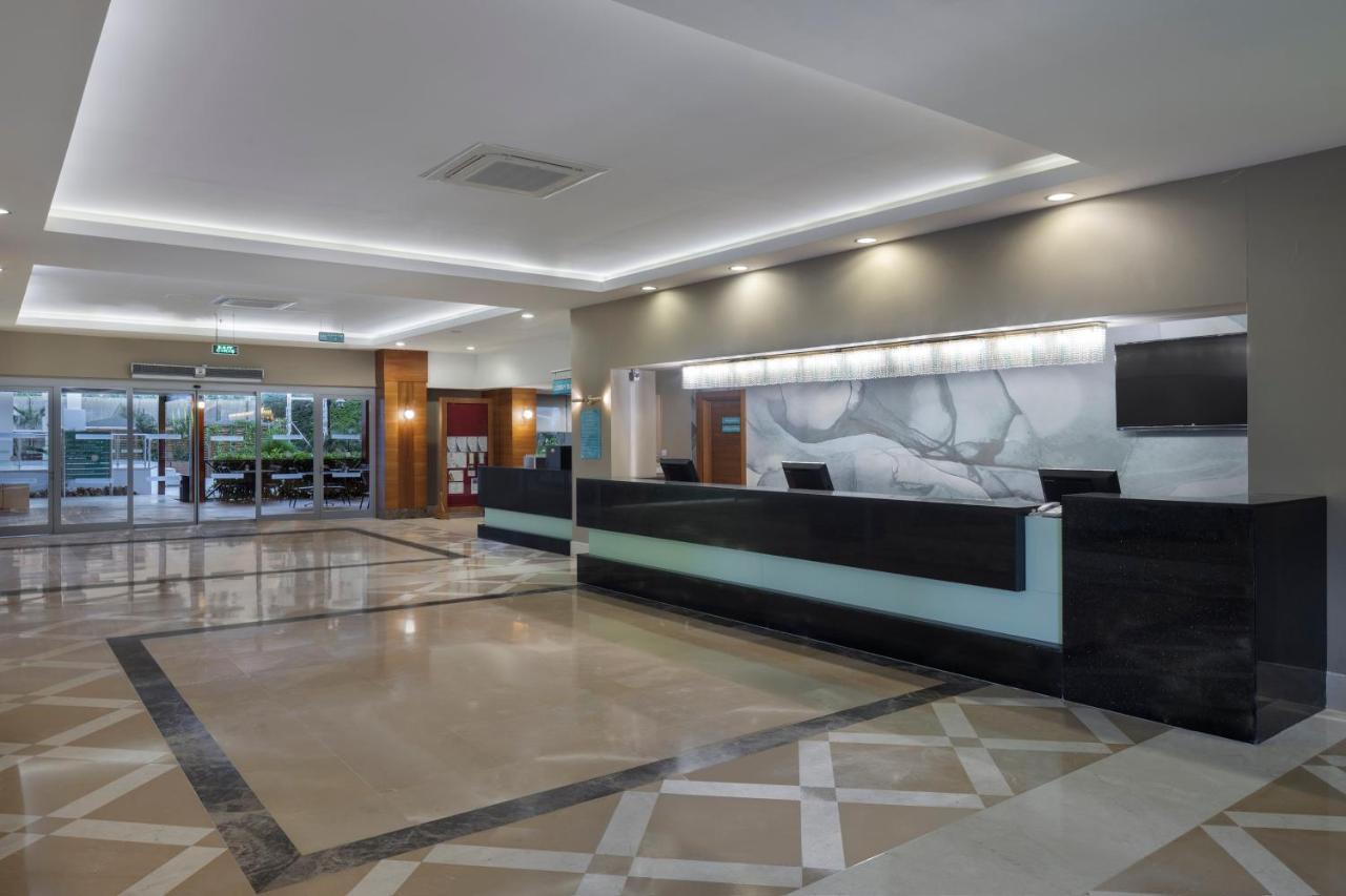 Hotel Wyndham Garden Lara Antalia Esterno foto