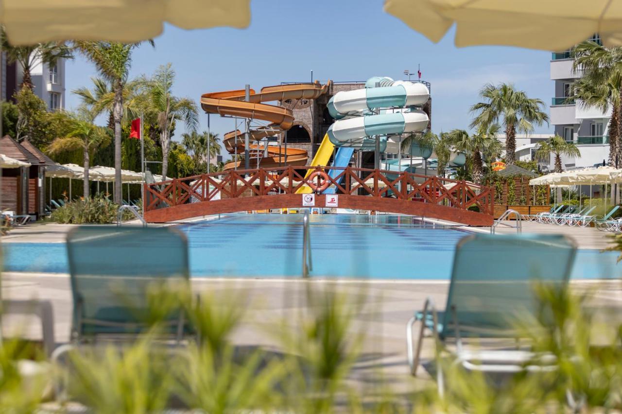 Hotel Wyndham Garden Lara Antalia Esterno foto