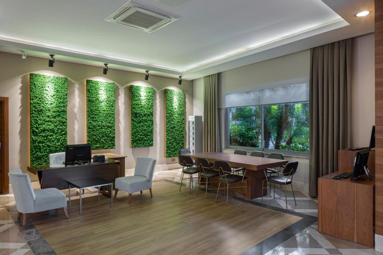 Hotel Wyndham Garden Lara Antalia Esterno foto