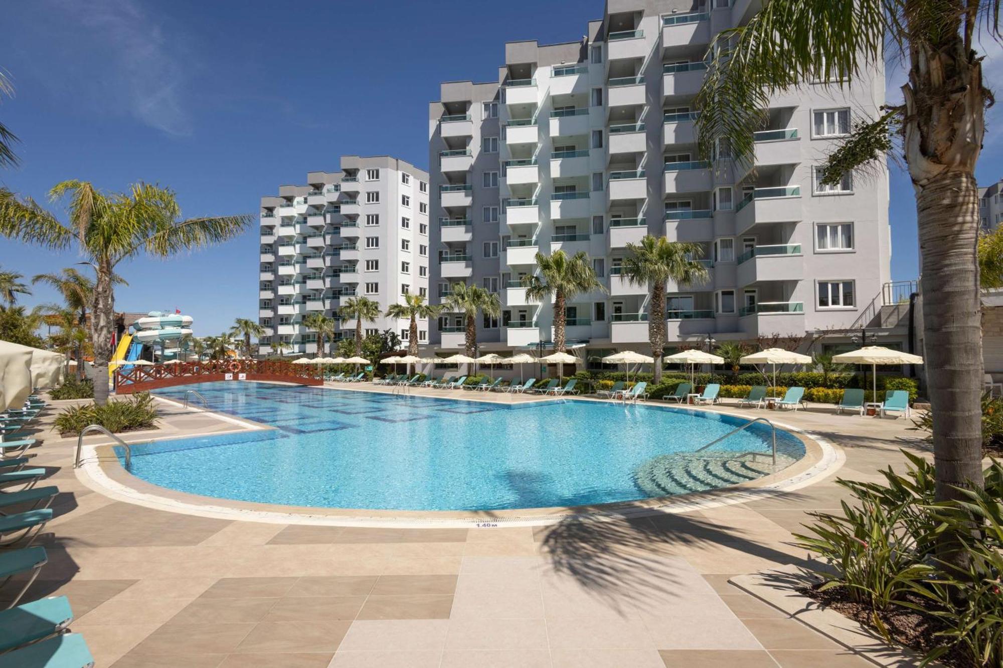 Hotel Wyndham Garden Lara Antalia Esterno foto
